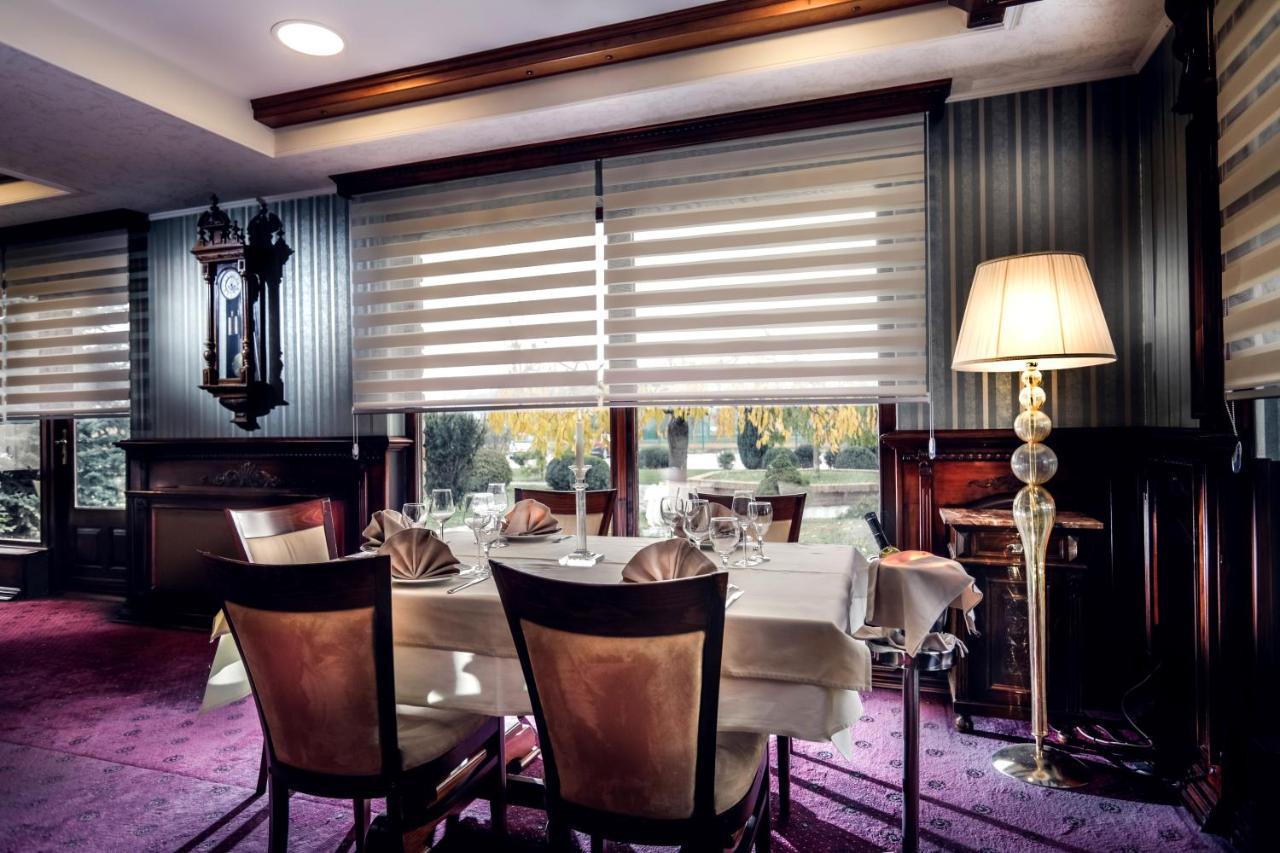 Hotel Dunav Uyluk Dış mekan fotoğraf